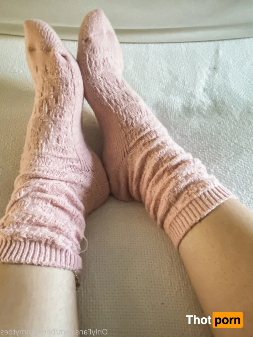 Beneathmytoes 7528948