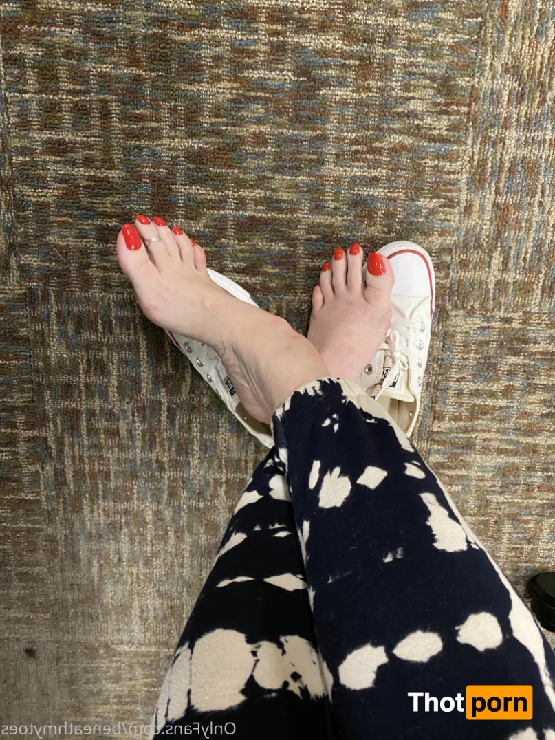 Beneathmytoes 7529079