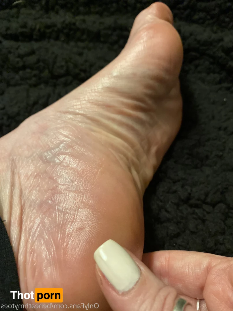 Beneathmytoes 7529303