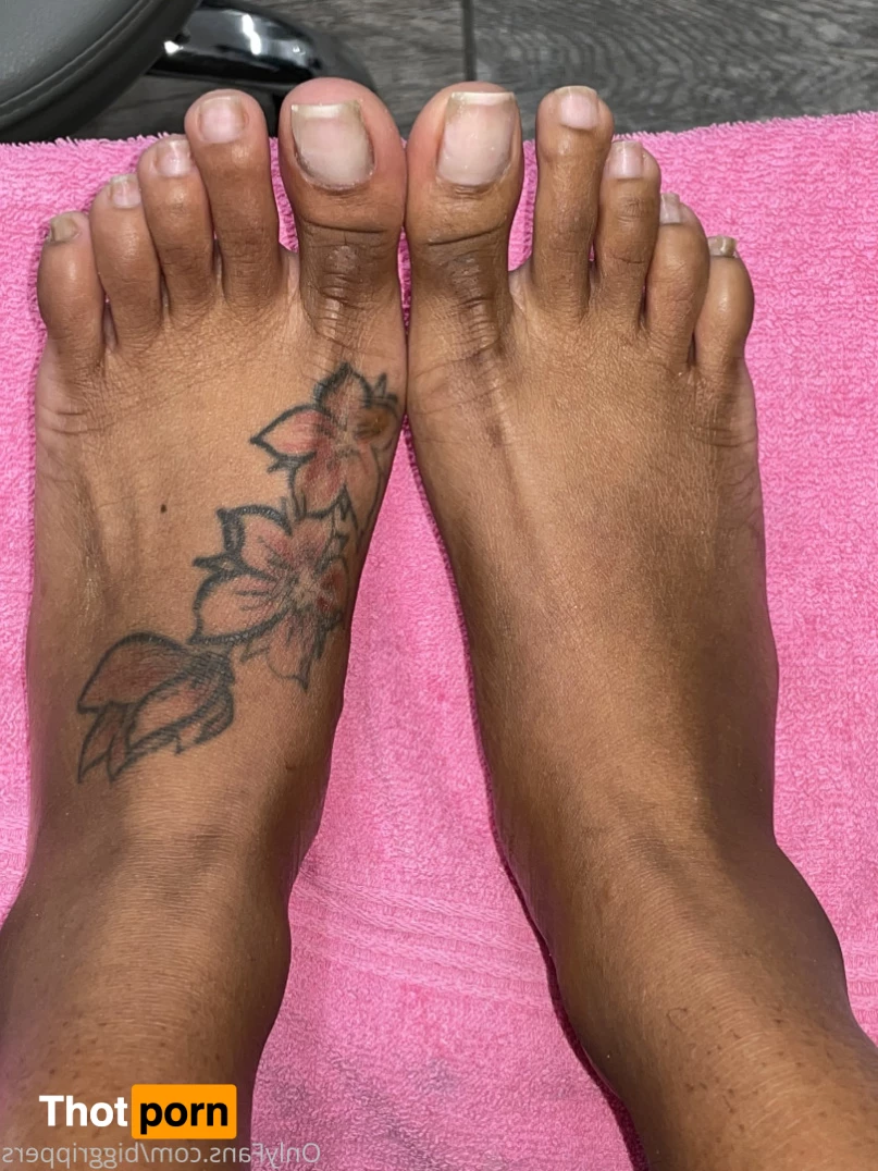 Grip Goddess // Madam Superior 7420583