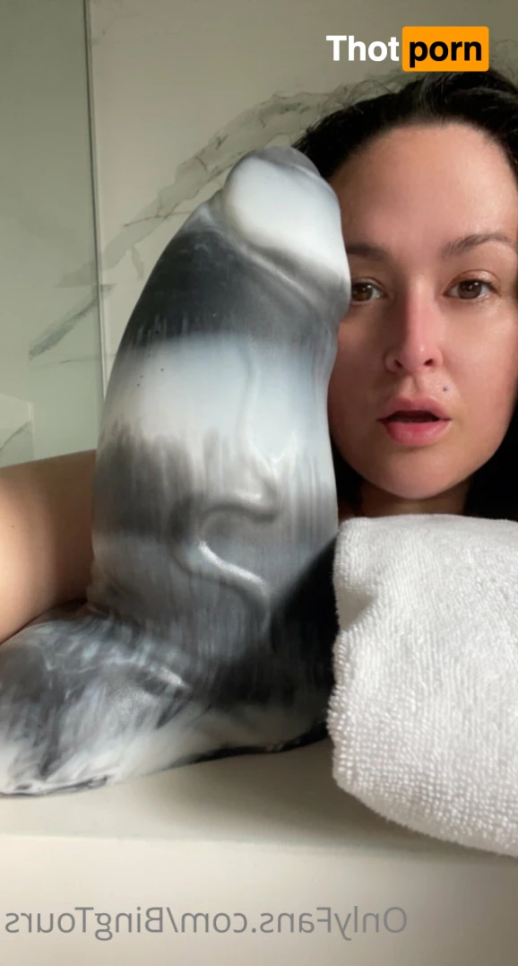 Carmella Bing 7264436