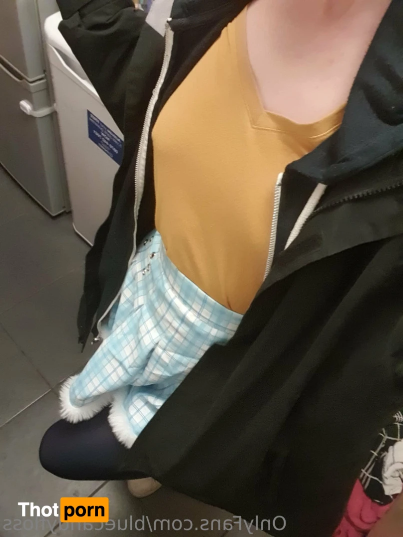 Blue Candyfloss 14870029