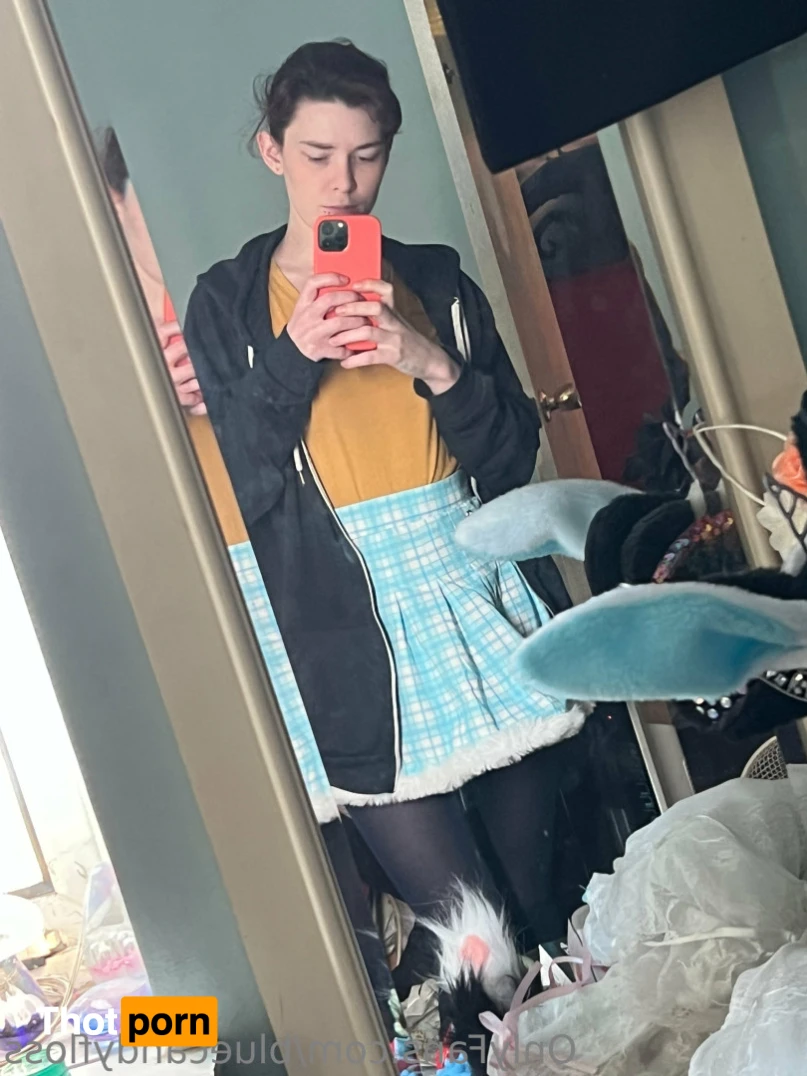 Blue Candyfloss 14870269