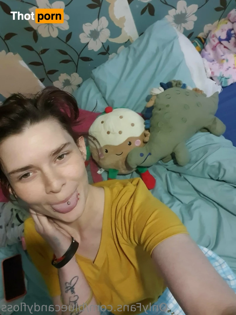 Blue Candyfloss 14870994