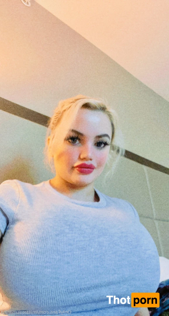 Barbie Doll Chloe 7619533