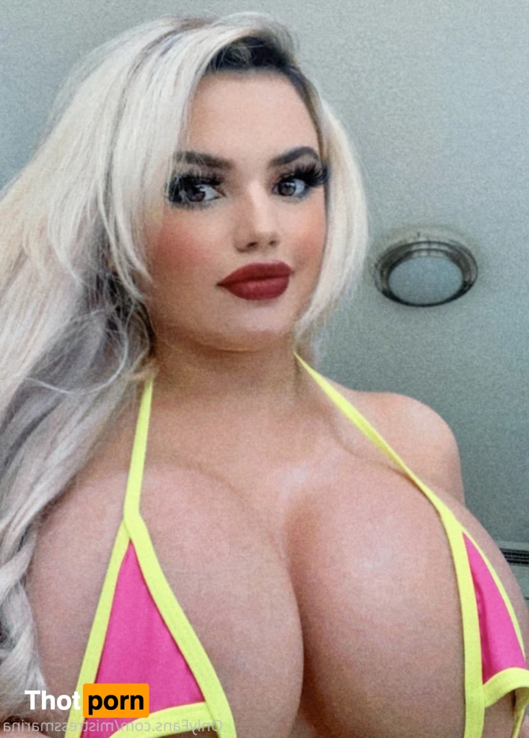 Barbie Doll Chloe 7619740