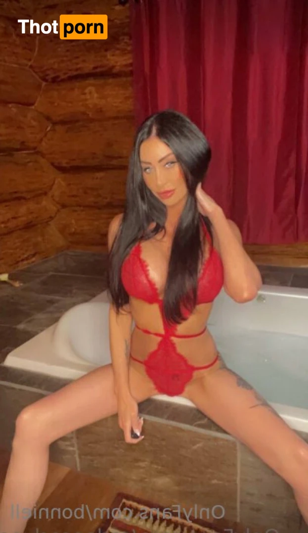 Blonde Bonnie 🖤🐰 14865068