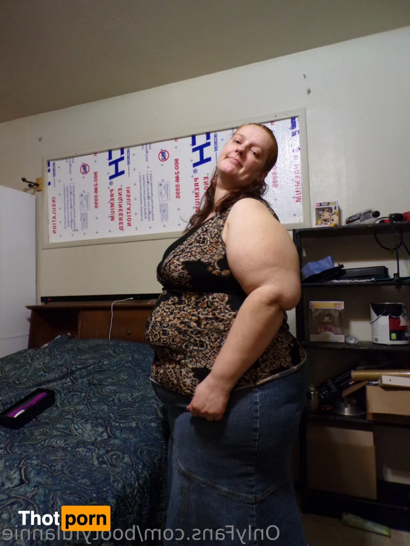 Bootyful Annie 14861853