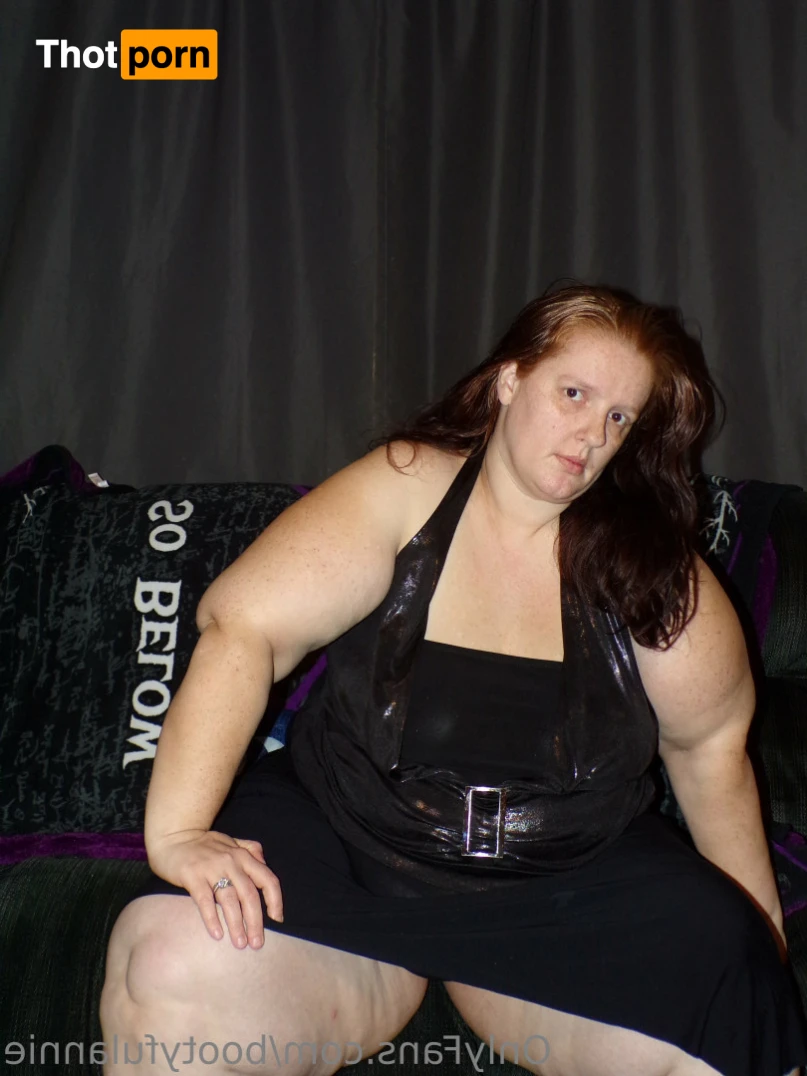 Bootyful Annie 14862116