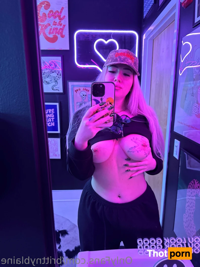 Brittny Blaine 🔥 12523915