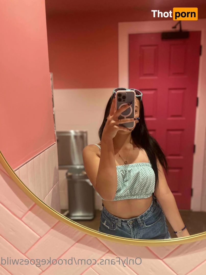 Brooke 🌈👸🏻 14838463