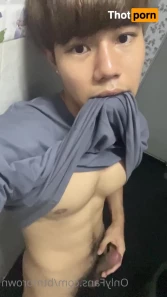 7749822