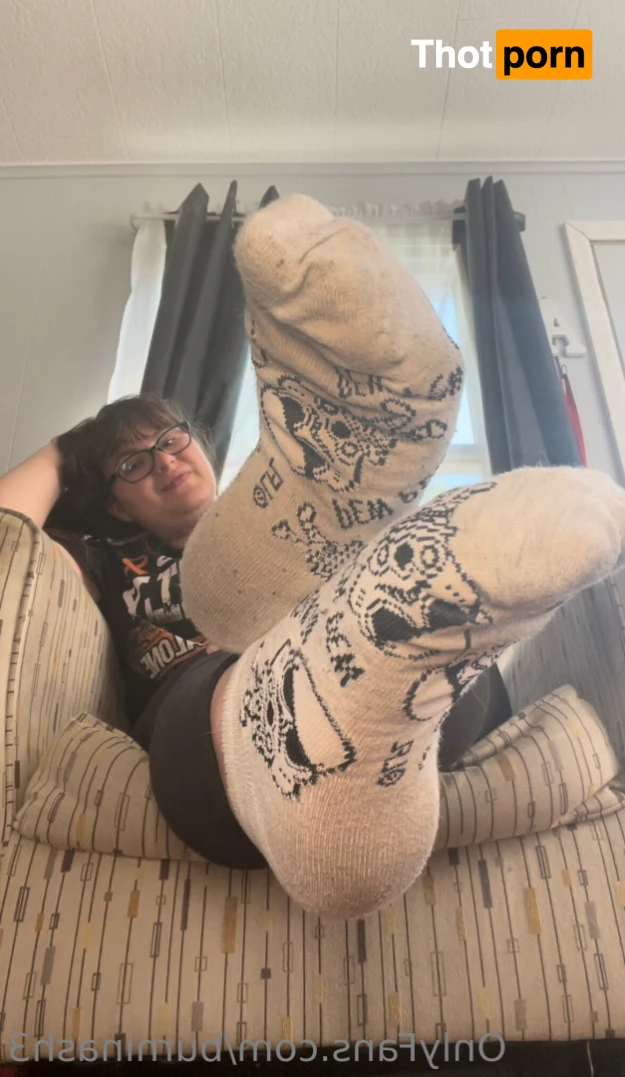 Ashley Burns 6704565