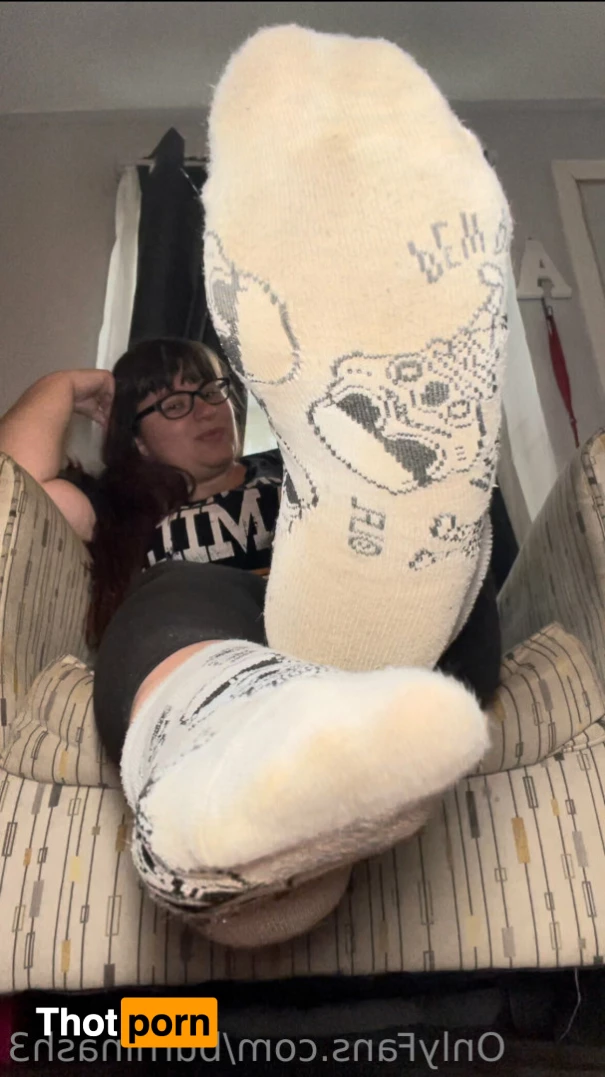 Ashley Burns 6704627