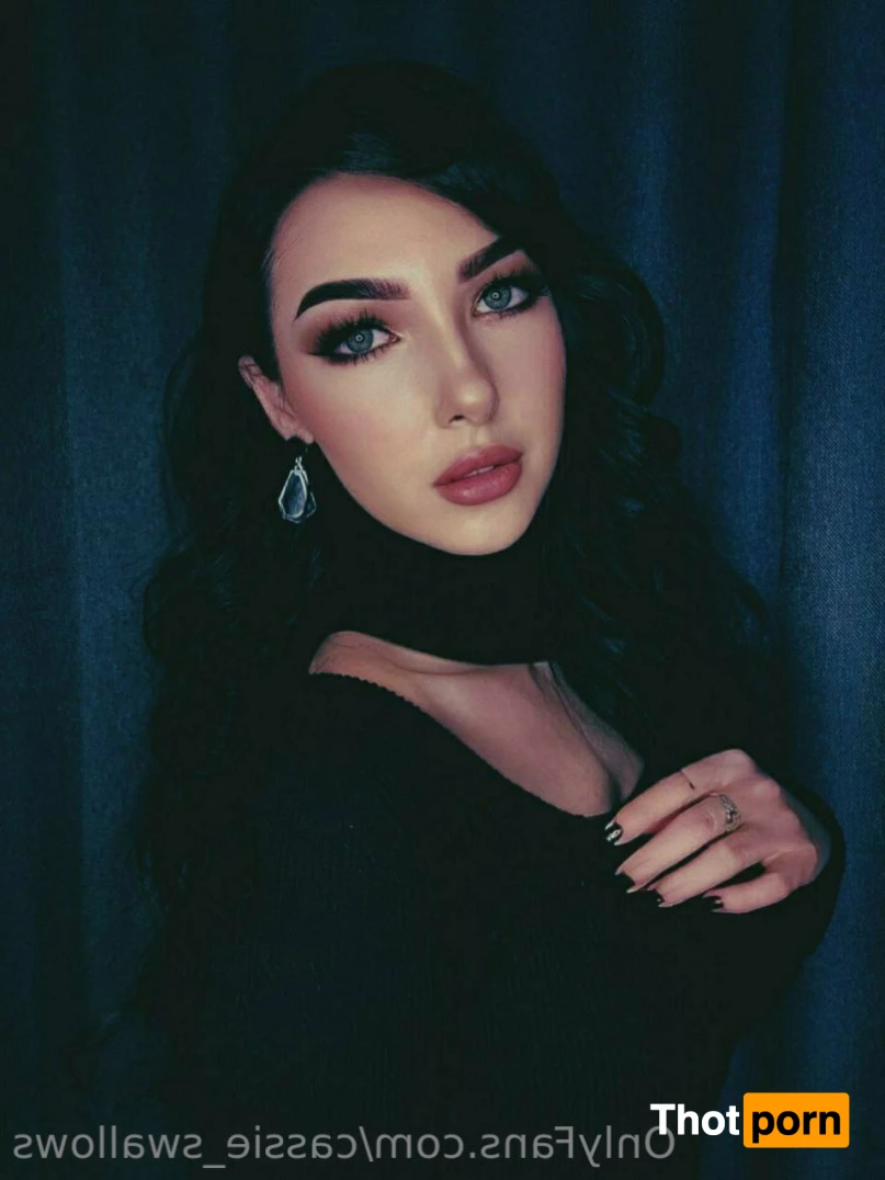 Cassie Swallows 9175254