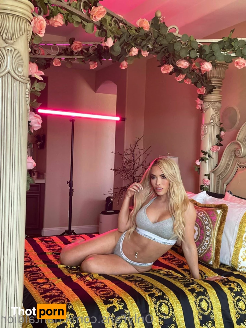 𝓒𝓱𝓪𝓷𝓽𝔂 7580427