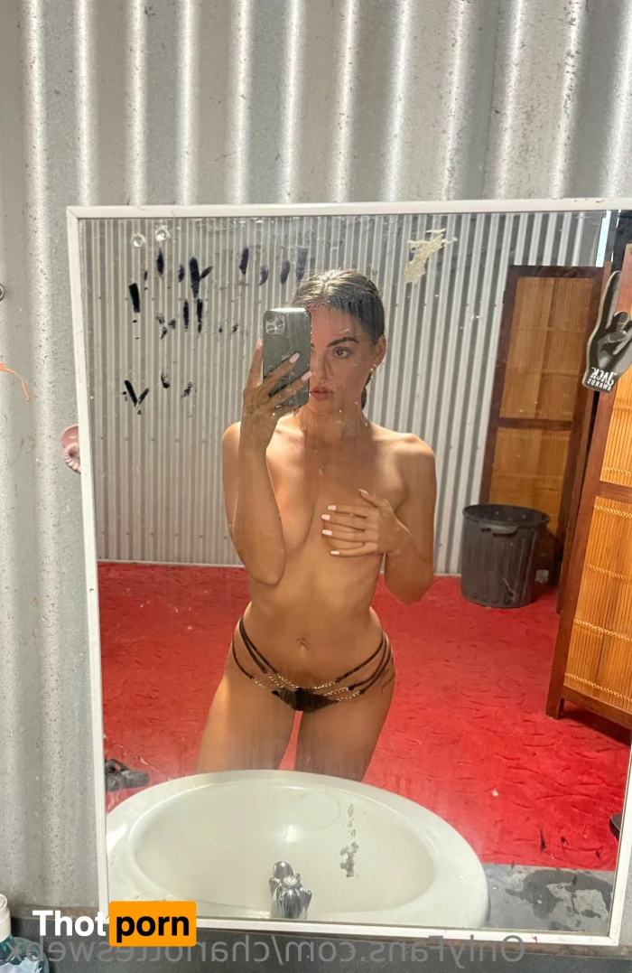 Its Charlotte 14813800