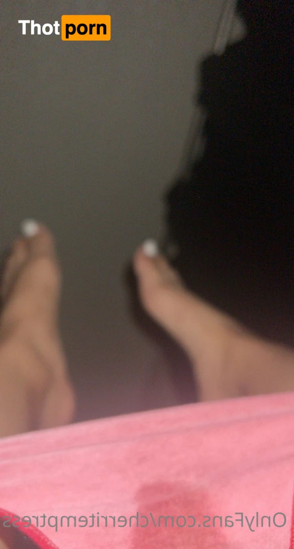 cherritemptress 6704055