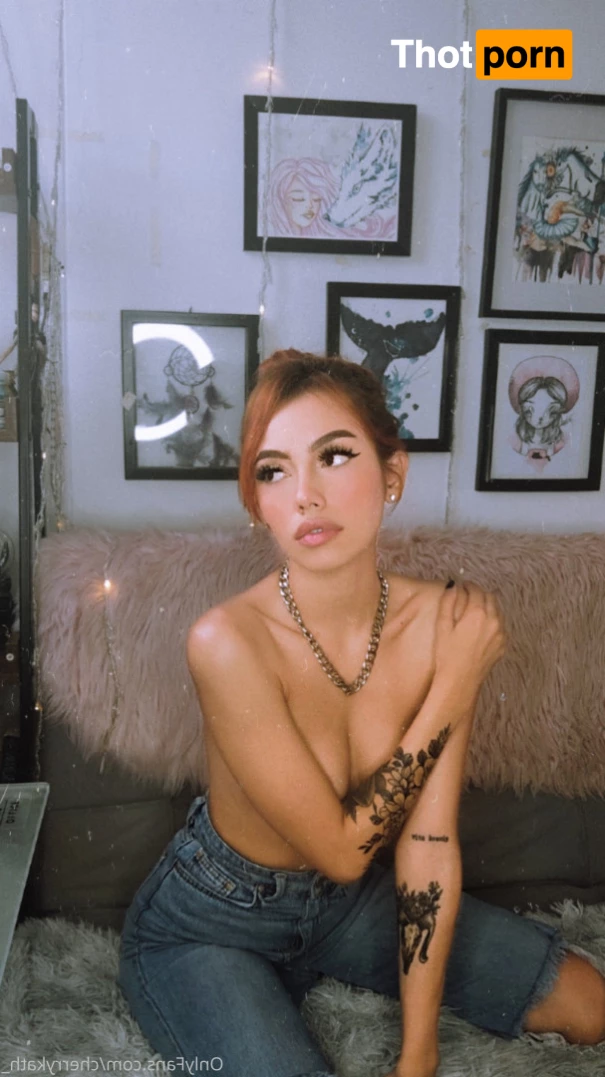 Cherrykath 🍒 10526076