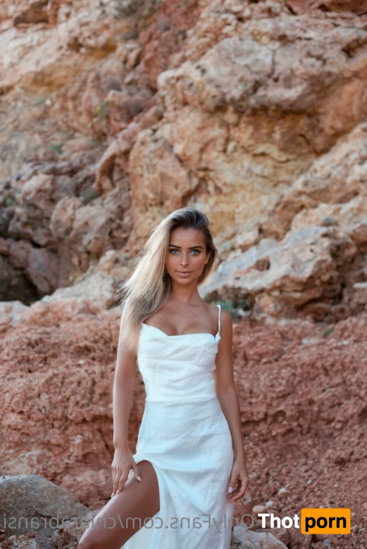 Chiara ⚡️ 7605194