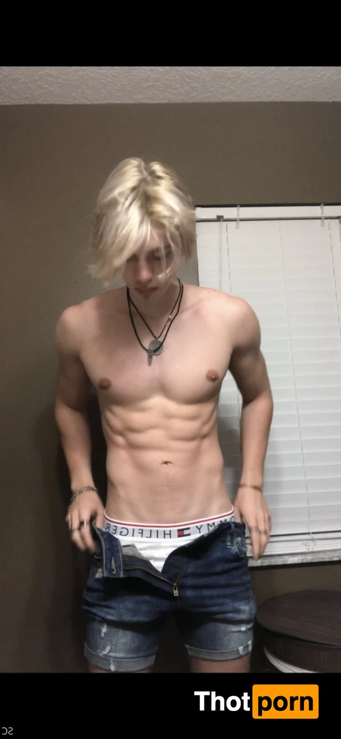 C👁‍🗨S 7677745