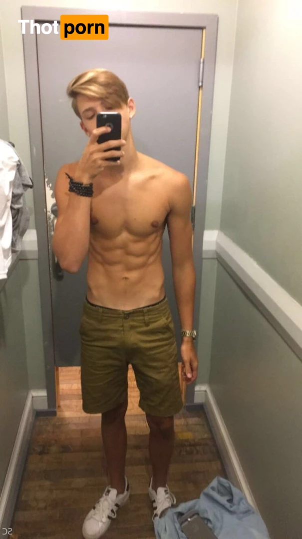 C👁‍🗨S 7677899