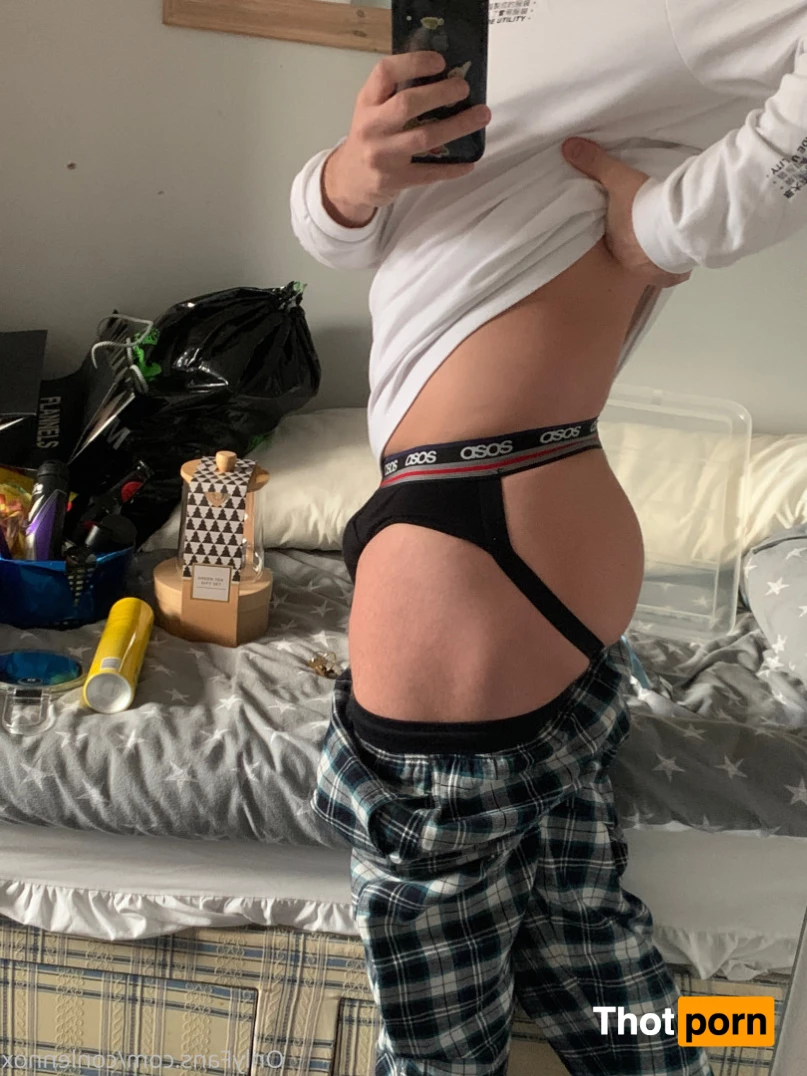 Connor Lennox 7675569