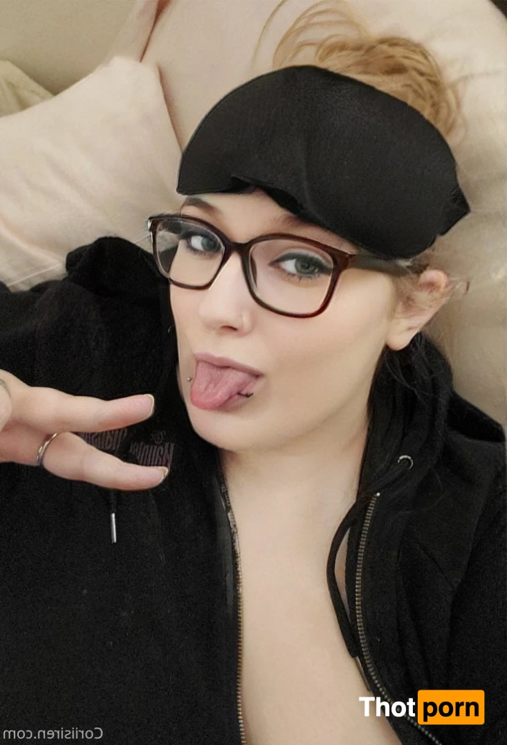 Corii's Corner 6423198