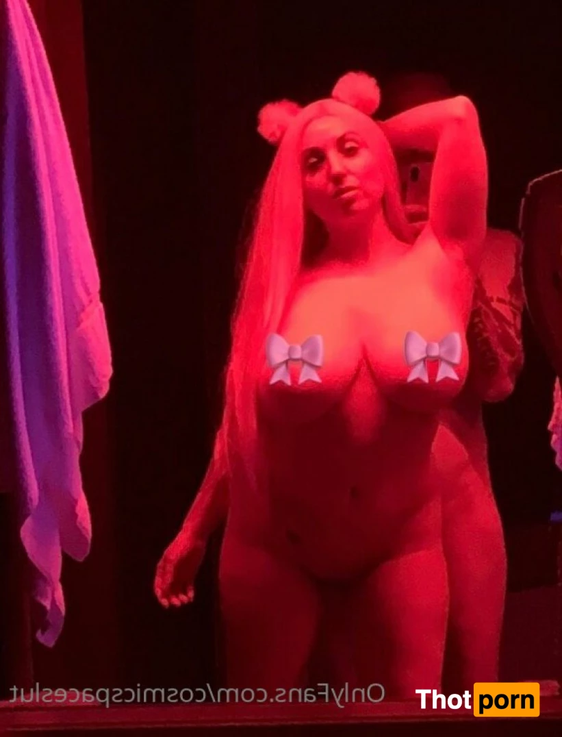 Tasha - Space Babe 7947311