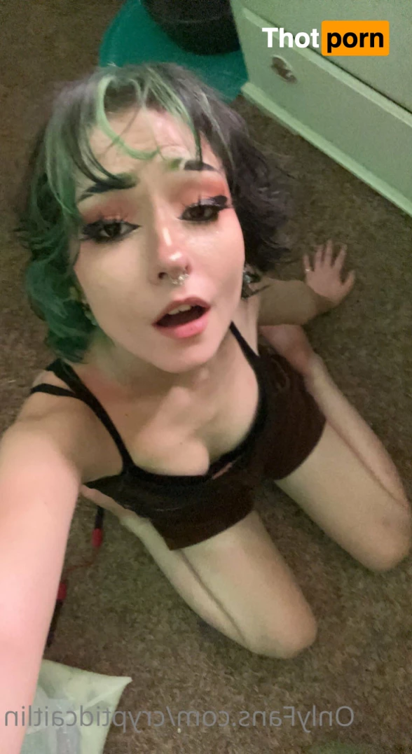 c a i t l i n 7194566