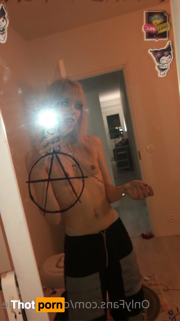 sade 💋 ( top 1.2% ) 7567815