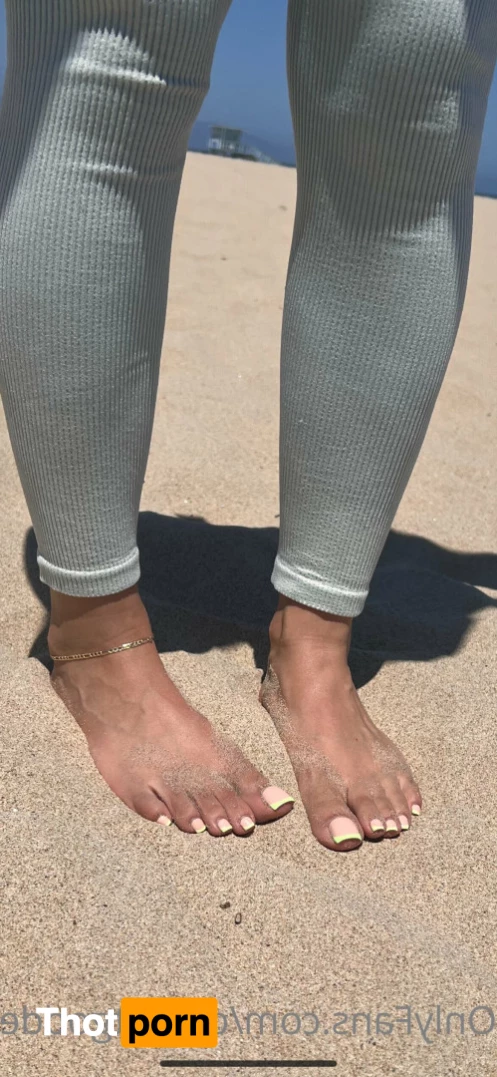 Da Foot Goddess 7672355