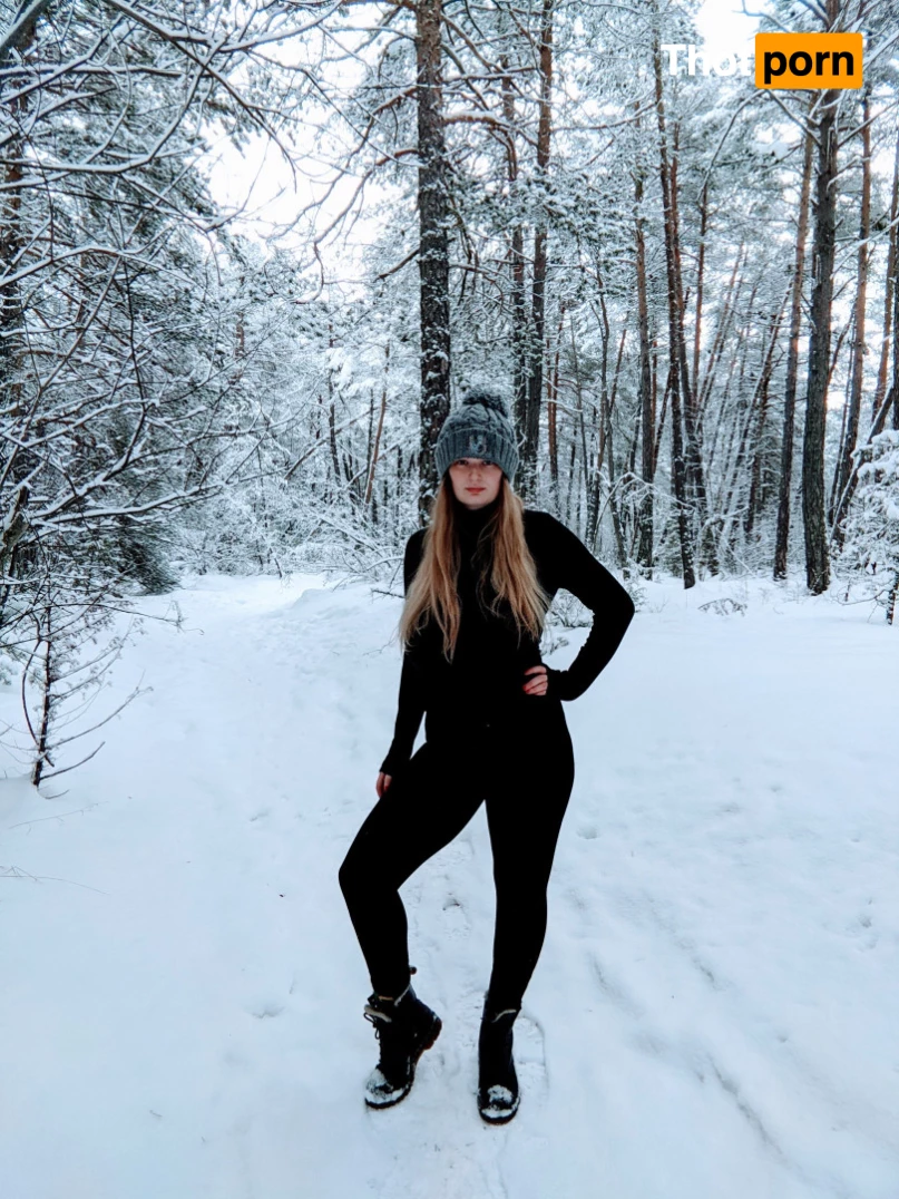 Darcy James | 🄵🅁🄴🄴 10241420