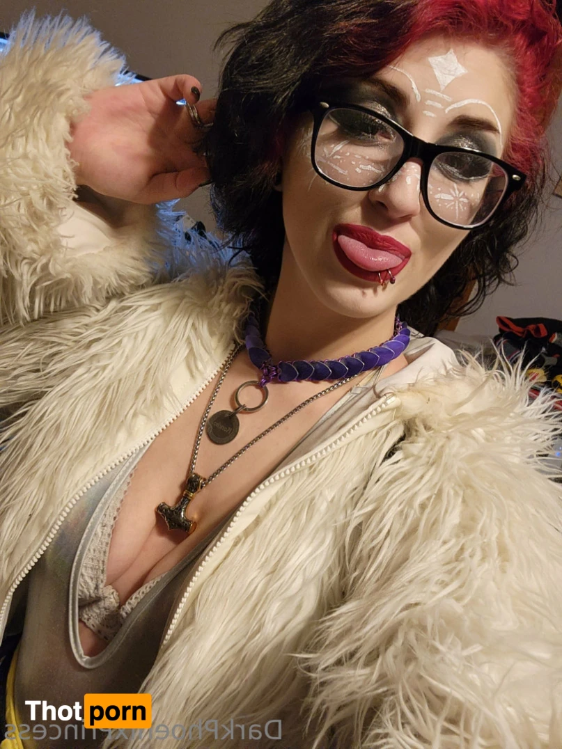 DarkPhoenixPrincess 14763488