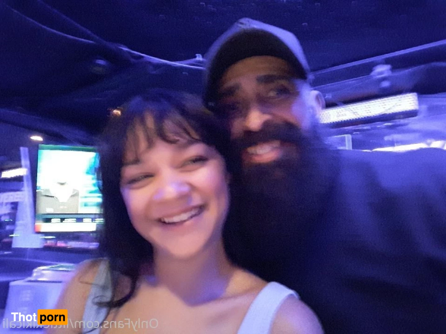 Dat Stripper 🦋 Kiki Cali💘 7379697