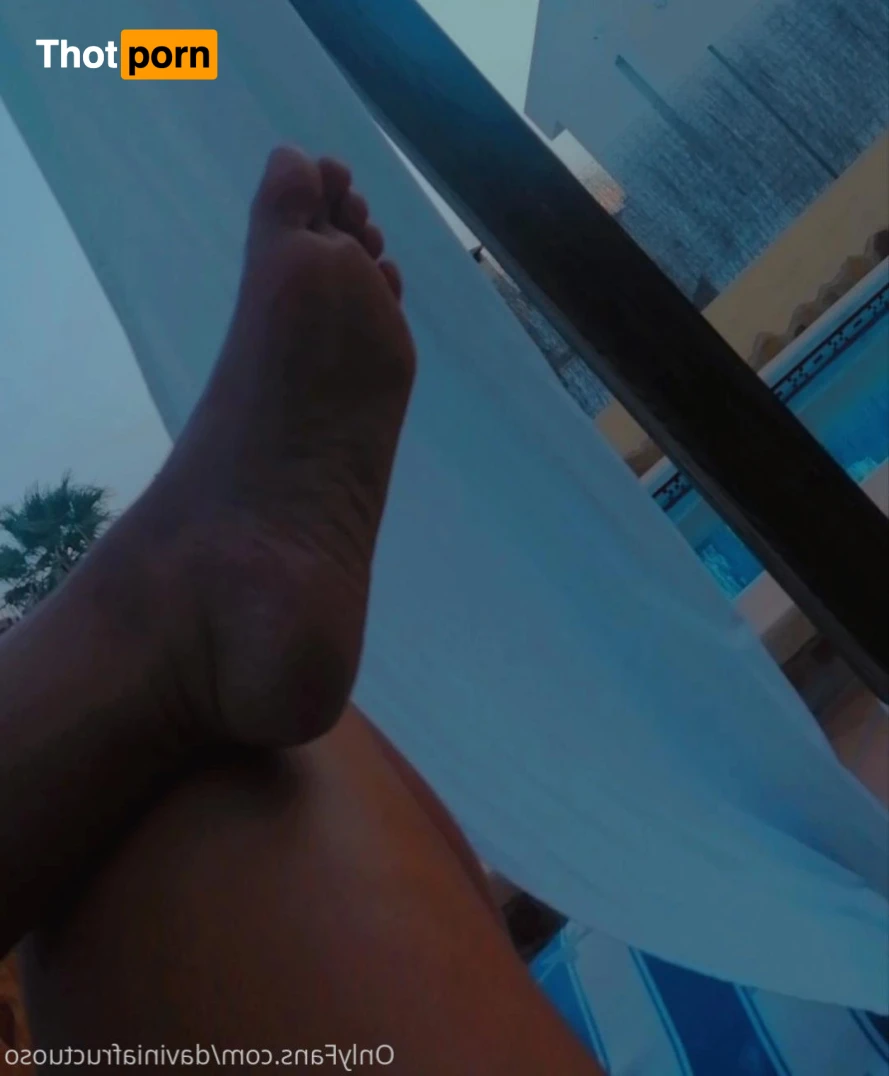 Davinia Fructuoso 15065261