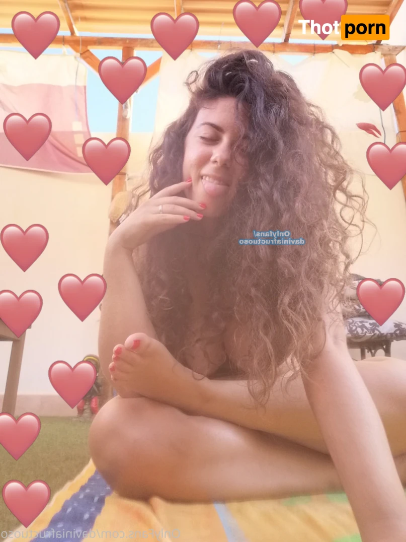 Davinia Fructuoso 15067818