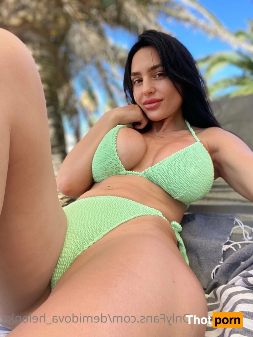 Demidova Helenka 7366814