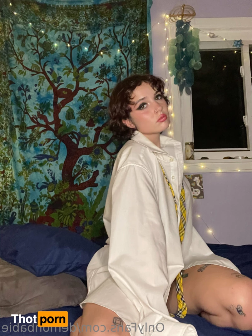 elli 🪸🪐🌱 7561238