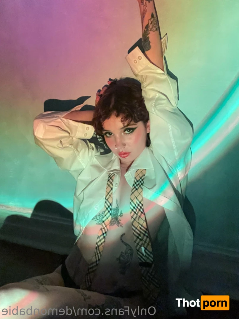 elli 🪸🪐🌱 7561329