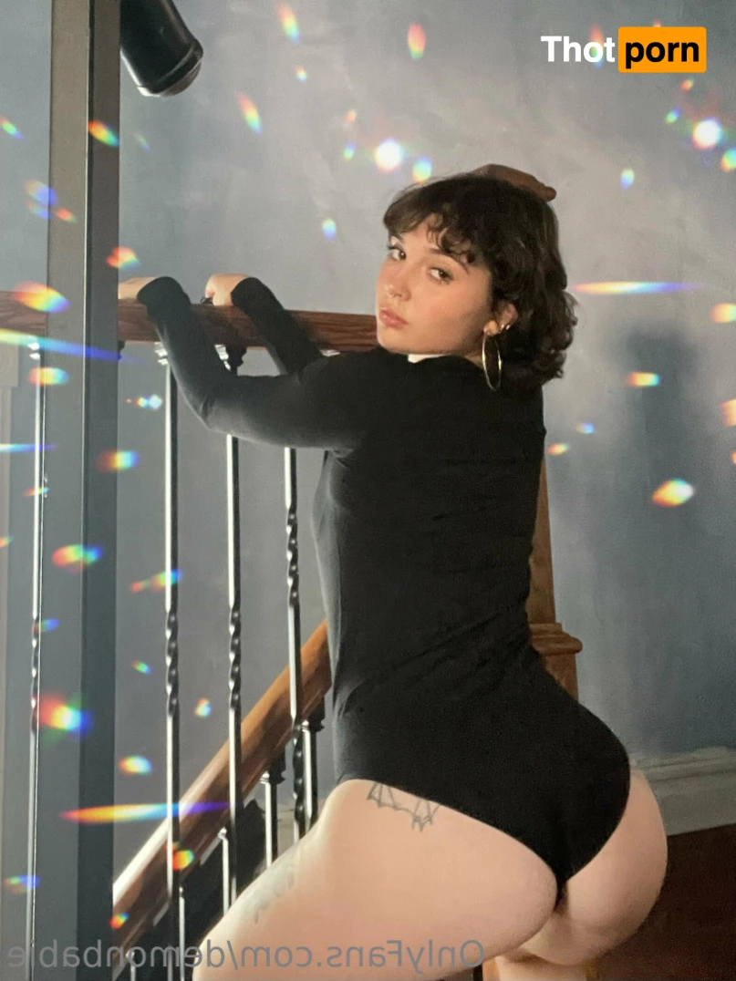 elli 🪸🪐🌱 7561382