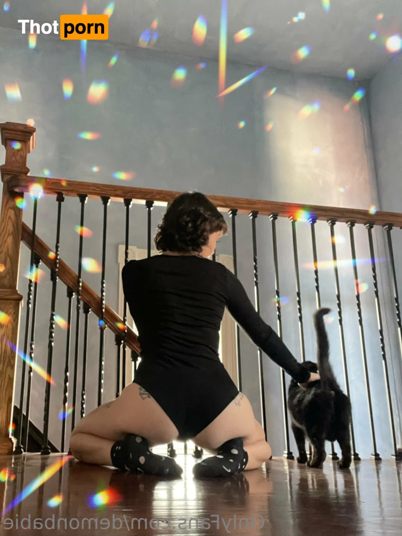 elli 🪸🪐🌱 7561409