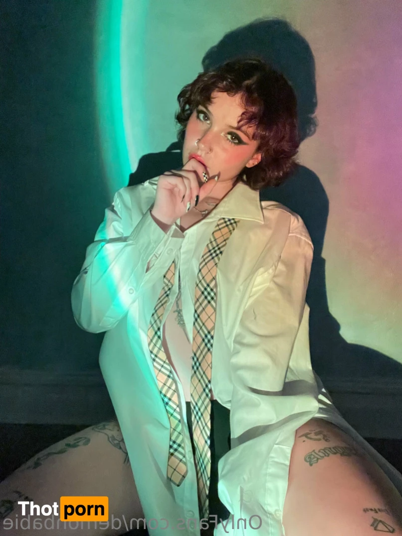 elli 🪸🪐🌱 7561470