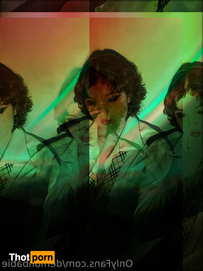 elli 🪸🪐🌱 7561502