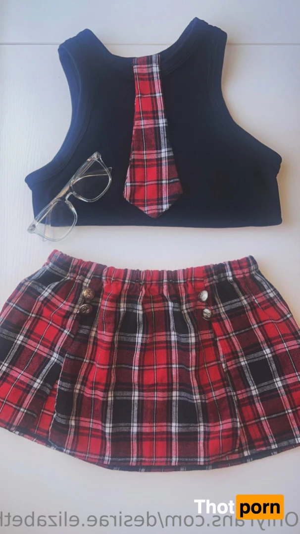 Desirae Elizabeth ☼ 10555206