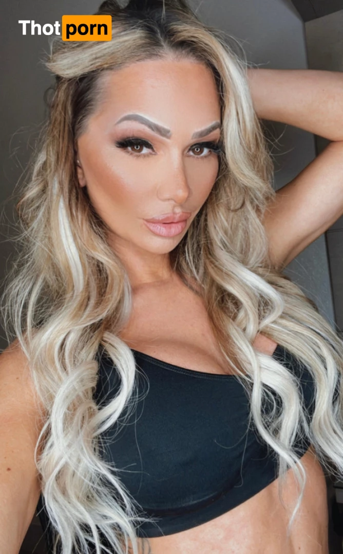 Destiny Dixon 7561154