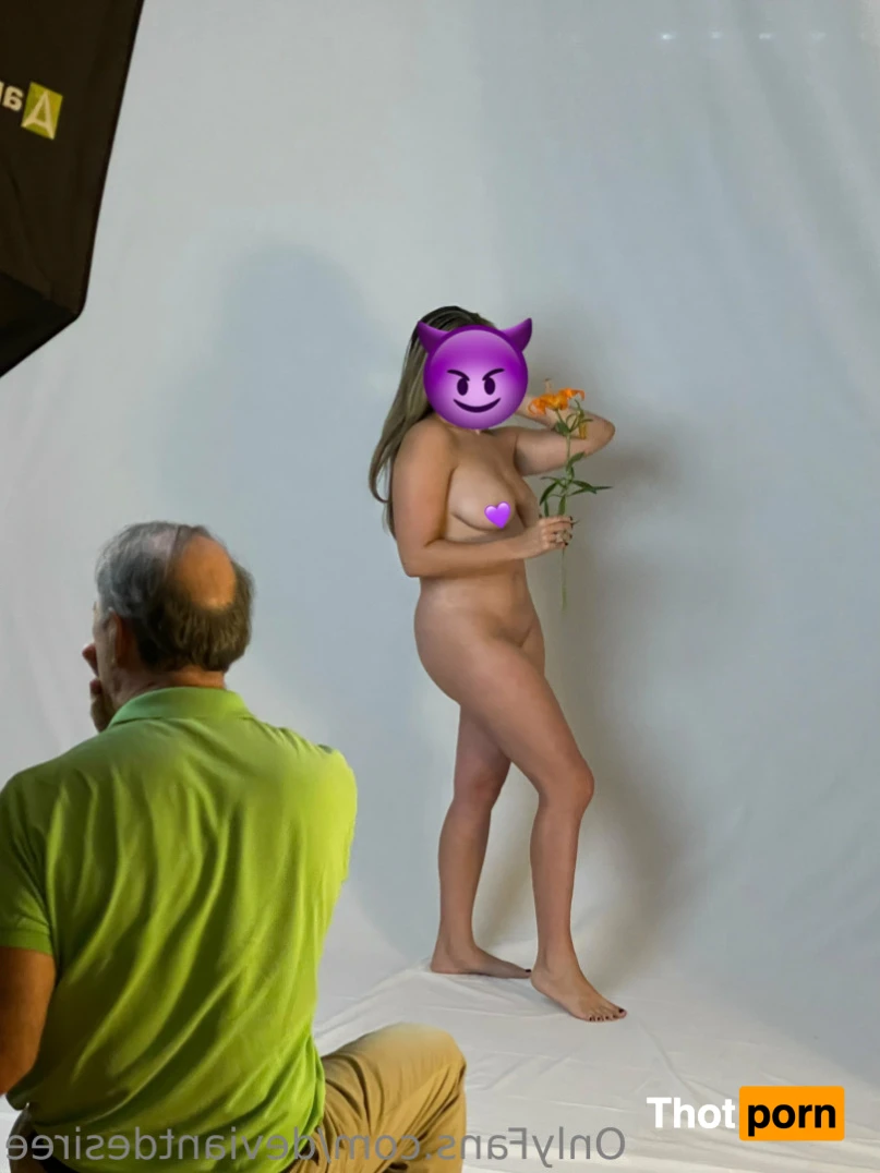 DEVIANT DESIREE 13778674