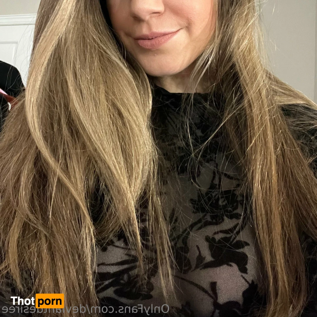 DEVIANT DESIREE 14761515