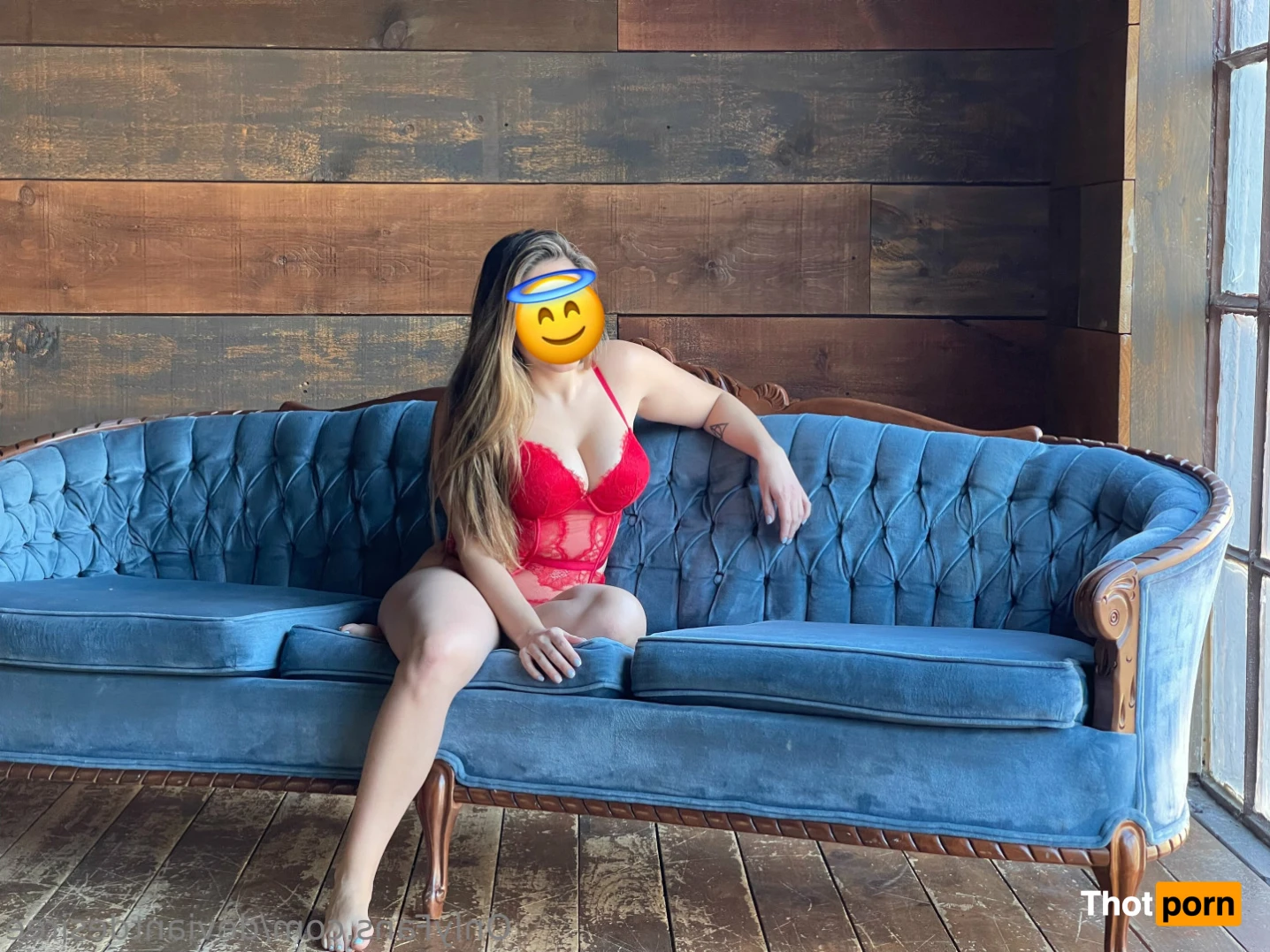 DEVIANT DESIREE 14761944