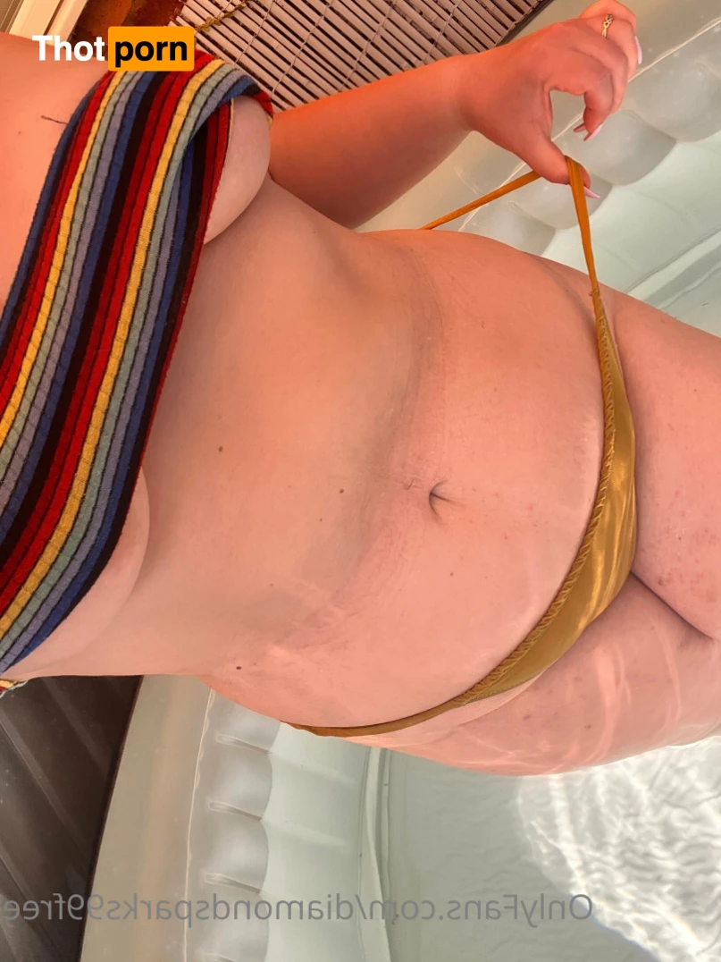 TonguequeenDeeFree 7516027